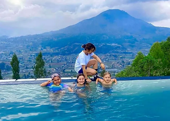 Highland Glamping فندق